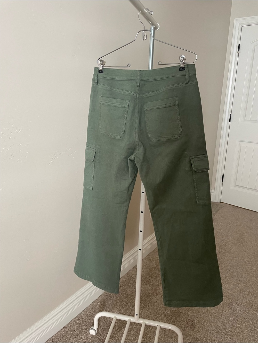 LOFT Olive Green Wide-Leg Cargo Jeans - Picture 2 of 4